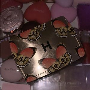 Hourglass Ambient Lighting Palette